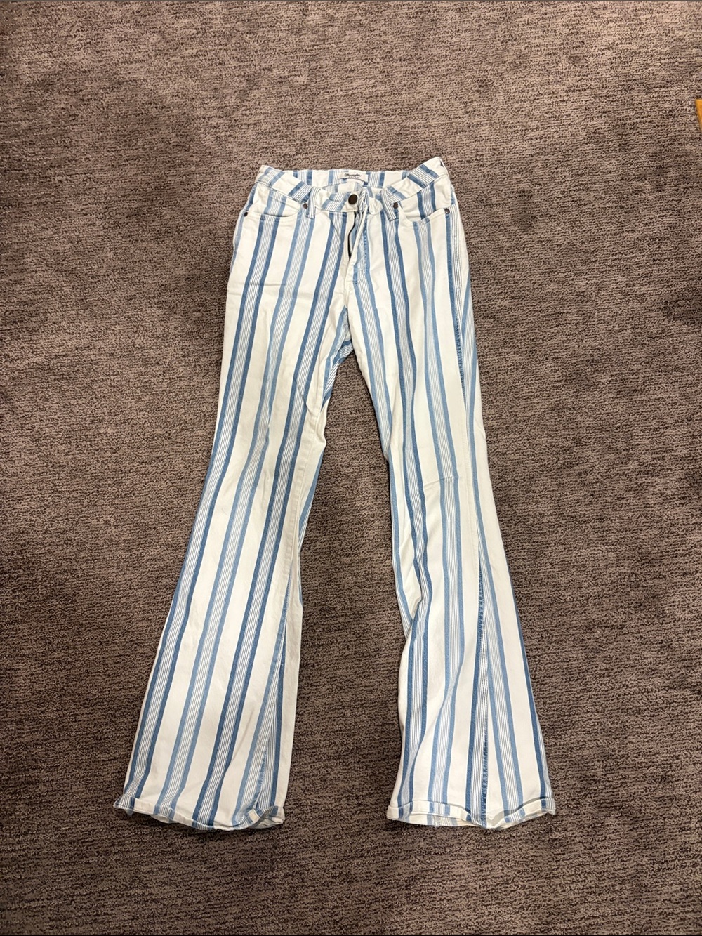 Wrangler White and Blue Vertical Stripe Wide-Leg Jeans - Picture 3 of 4